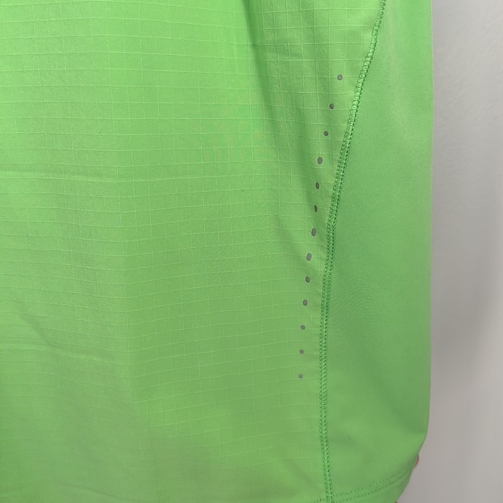 neon runner t-shirt - Picture 3 of 7